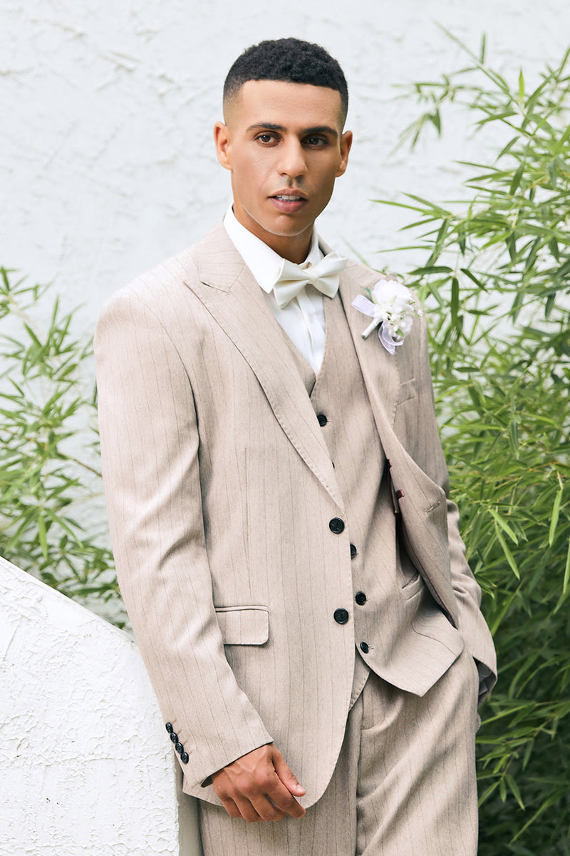 Load image into Gallery viewer, Ivory Peak Lapel 3 Pieces Single Breasted Men's Prom Suits