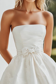 A Line White Strapless Satin Mini Graduation Dress