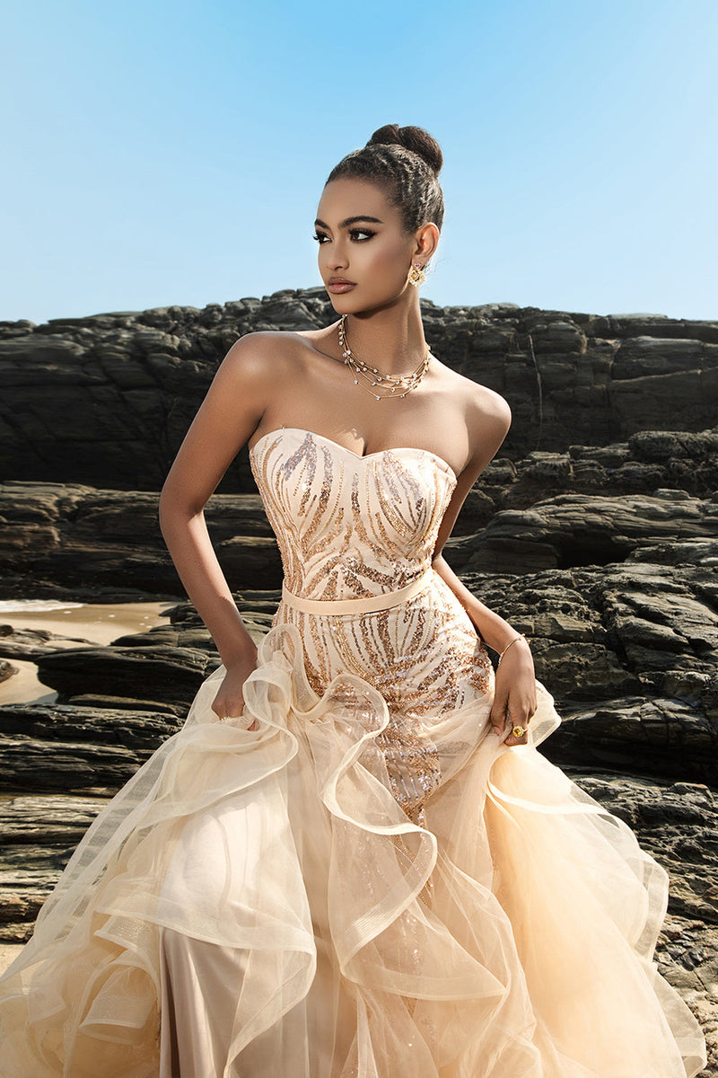 Load image into Gallery viewer, Strapless Mermaid Champagne Sequin Evening Dress with Ruffles