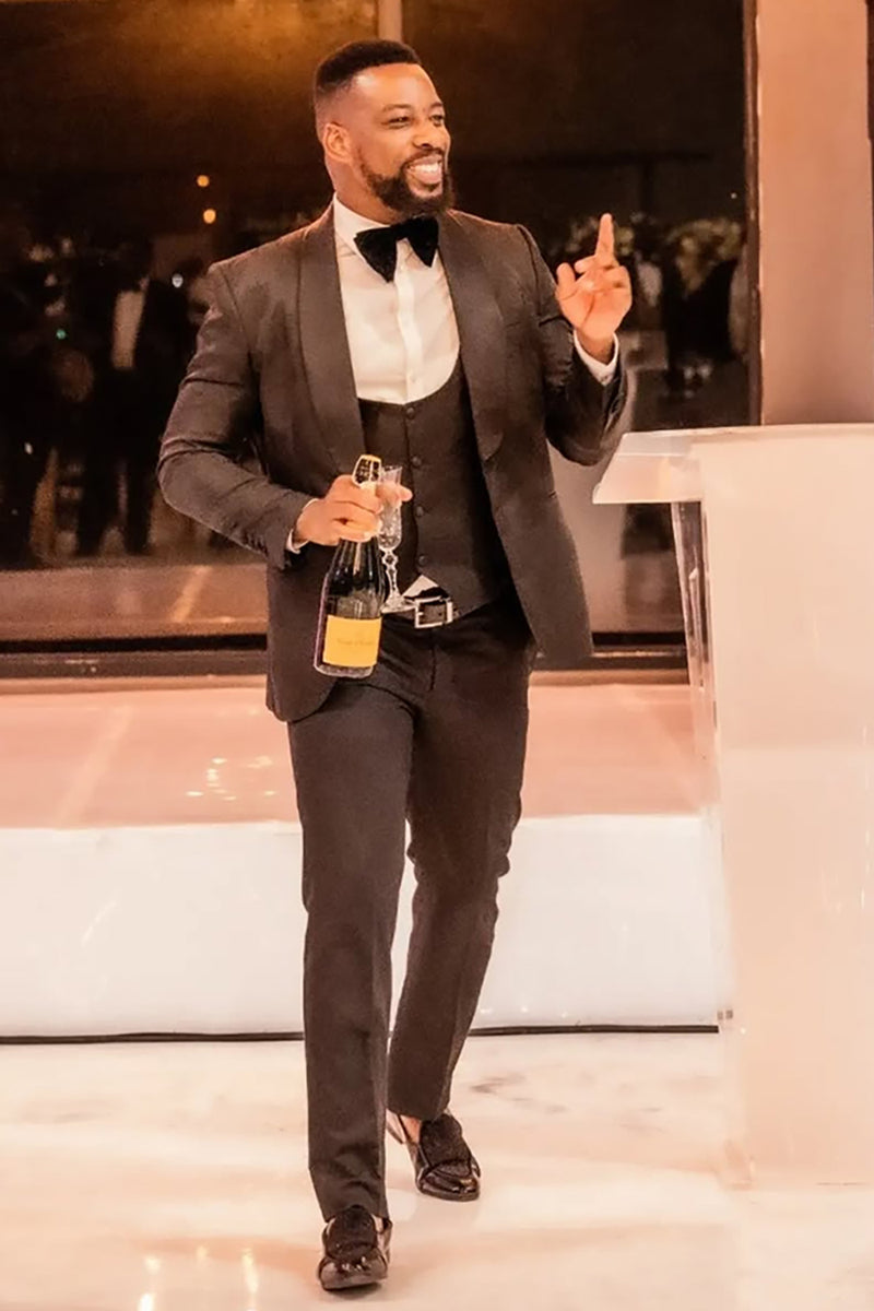 Load image into Gallery viewer, Black Shawl Lapel 3 Pieces Slim Fit Men's Prom Suits