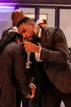 Black Shawl Lapel 3 Pieces Slim Fit Men's Prom Suits