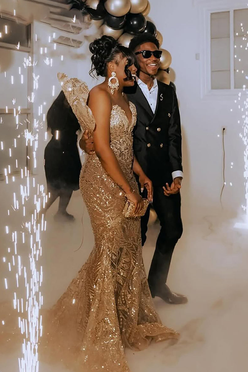 Load image into Gallery viewer, Black 2 Pieces Slim Fit Peaked Lapel Men's Prom Suits