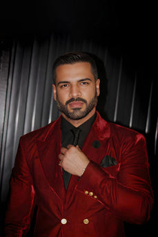 Red Peaked Lapel Double Breasted Prom Blazer