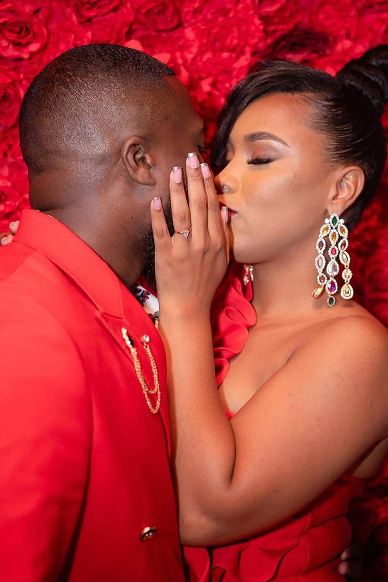 Load image into Gallery viewer, Red 2 Pieces Peaked Lapel Men's Prom Suits