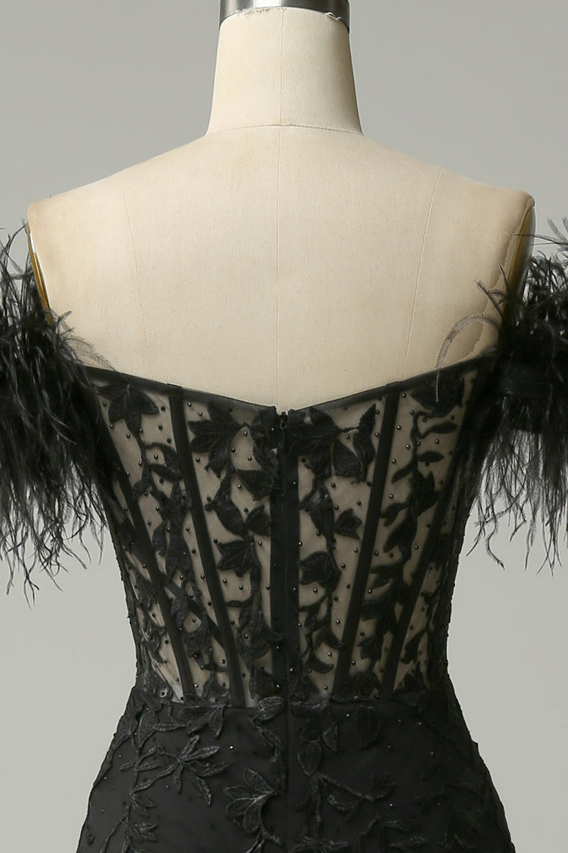 Load image into Gallery viewer, Off the Shoulder Black Mermaid Prom Dress with Feathers