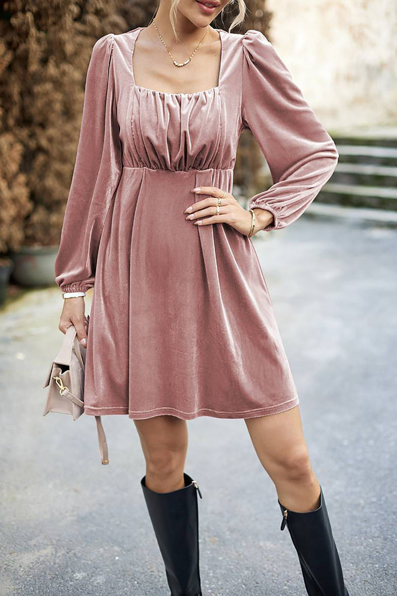 Load image into Gallery viewer, Black Velvet A line Holiday Party Dress with Pleated