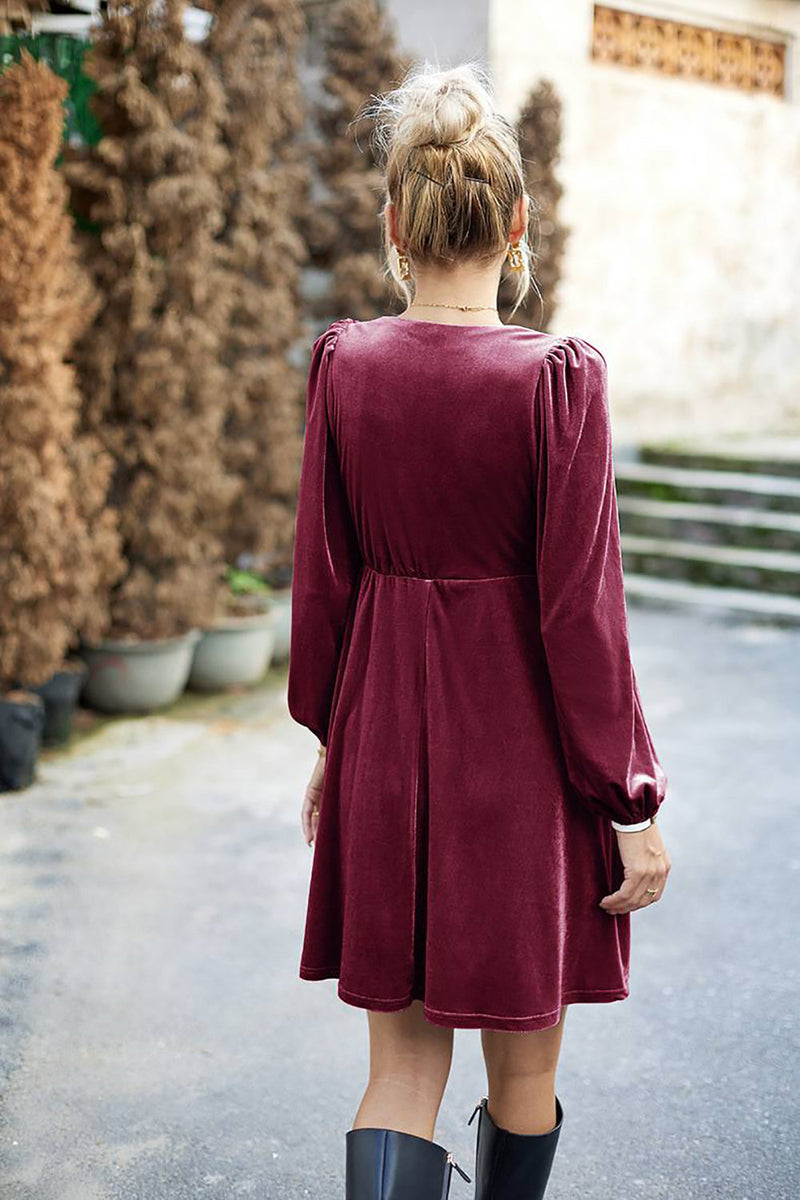 Load image into Gallery viewer, Black Velvet A line Holiday Party Dress with Pleated