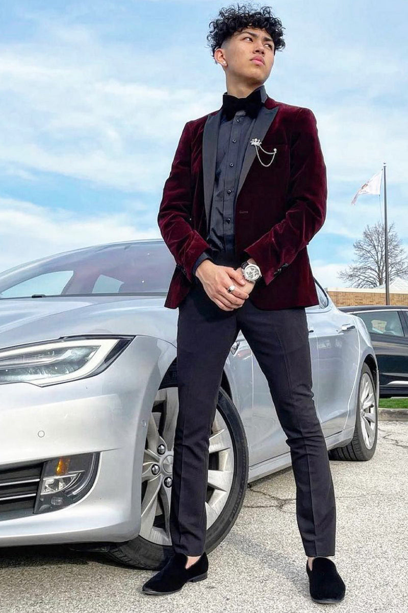 Load image into Gallery viewer, Peak Lapel Burgundy Velvet Men's Prom Blazer