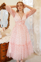 Load image into Gallery viewer, A Line Tulle Prom Dress with Hearts