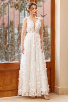 Load image into Gallery viewer, White Appliques Tulle Wedding Dress
