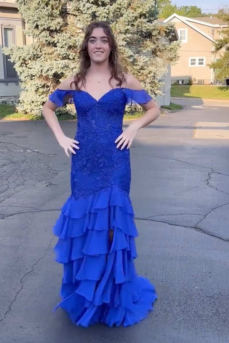 Load image into Gallery viewer, A Line Black Appliques Tiered Prom Dress with Slit