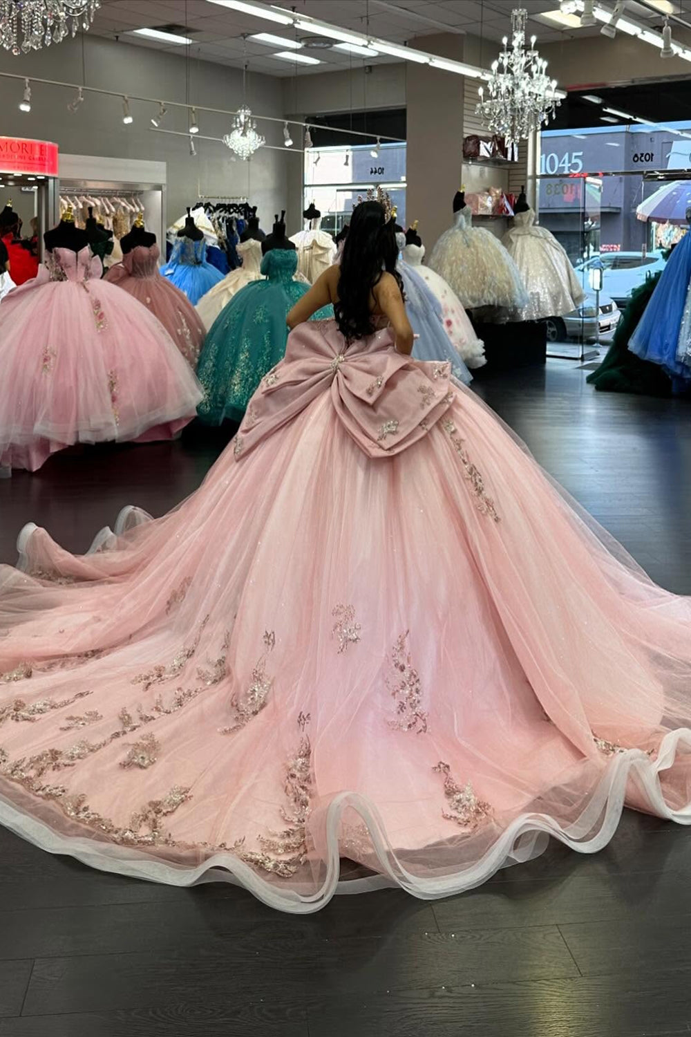 Glitter Blush Sweetheart Beaded Appliques Tulle Quinceanera Dress with Bow