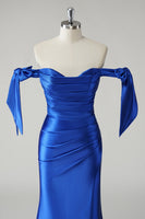 Load image into Gallery viewer, Off the Shoulder Royal Blue Mermaid Pleated Prom Dress