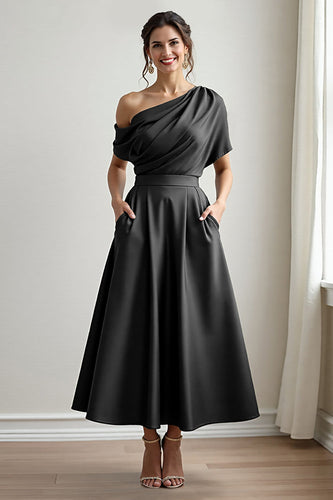 Black Satin A Line Mother Of The Bride Dress With Pockets