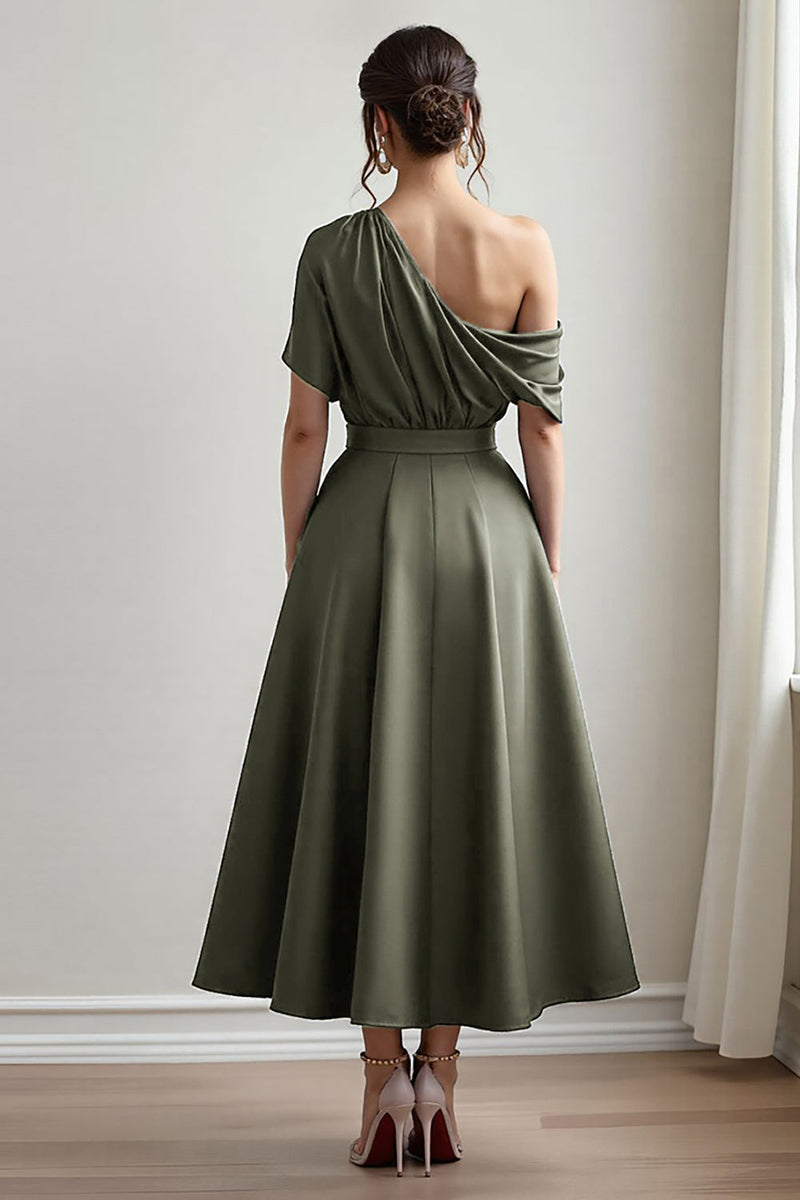 Load image into Gallery viewer, Black Satin A Line Mother Of The Bride Dress With Pockets