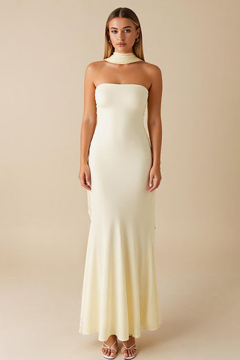 Daffodil Sheath Simple Strapless Formal Dress