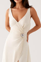 Load image into Gallery viewer, Sheath Long Ivory Evening Dress With Slit
