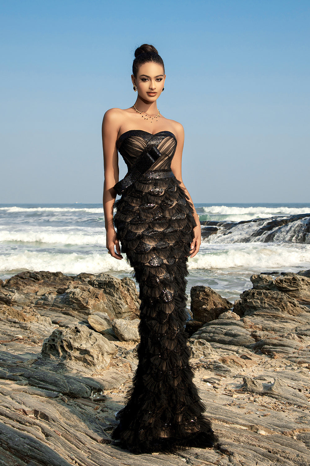 Black Strapless Ruffled Mermaid Evening dress