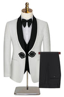 Load image into Gallery viewer, Black Jacquard Shawl Lapel 3 Pieces Prom Suits