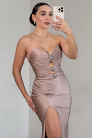 Load image into Gallery viewer, Dusty Rose Strapless Sheath Beaded Long Prom Dress with Slit