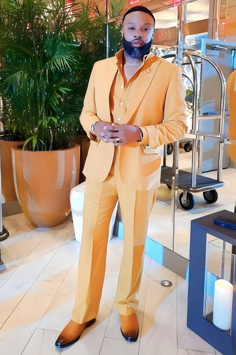 Peaked Lapel 2 Pieces Single Buckle Yellow Prom Suits