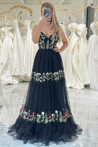 Black A-Line Spaghetti Straps Embroidered Tulle Long Prom Dress