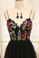 Load image into Gallery viewer, A-Line Black Spaghetti Straps Embroidered Tulle Long Prom Dress