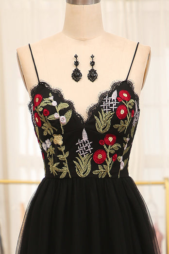 A-Line Black Spaghetti Straps Embroidered Tulle Long Prom Dress