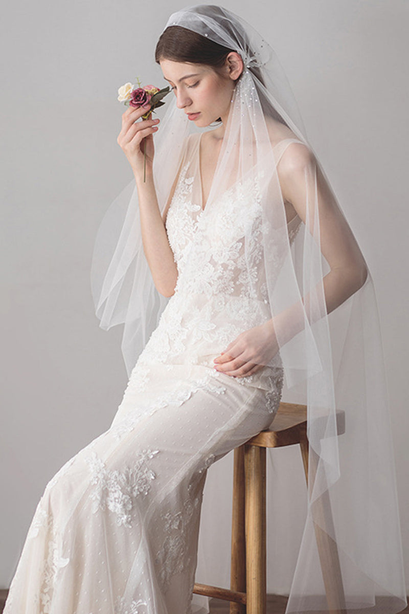 Load image into Gallery viewer, Vintage Hat Style Bridal Veils with Beading