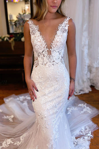 White V-Neck Mermaid Long Lace Wedding Dress