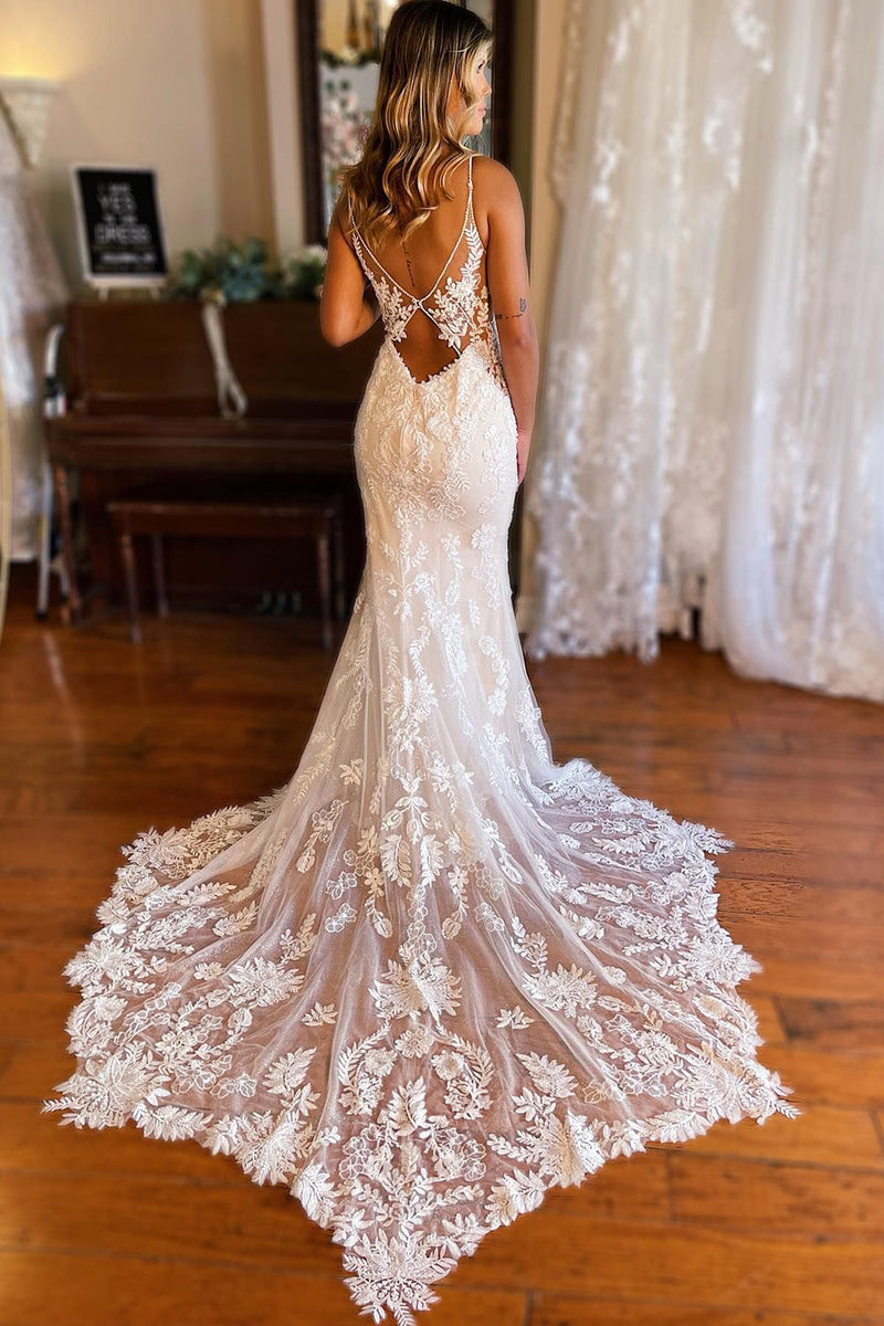 Load image into Gallery viewer, Ivory Mermaid Open Back Long Lace Wedding Dress