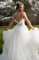 Load image into Gallery viewer, A-Line Strapless White Tulle Wedding Dress