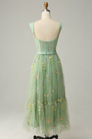 Load image into Gallery viewer, A Line Sweetheart Green Knee-length Prom Dress with Embroidery