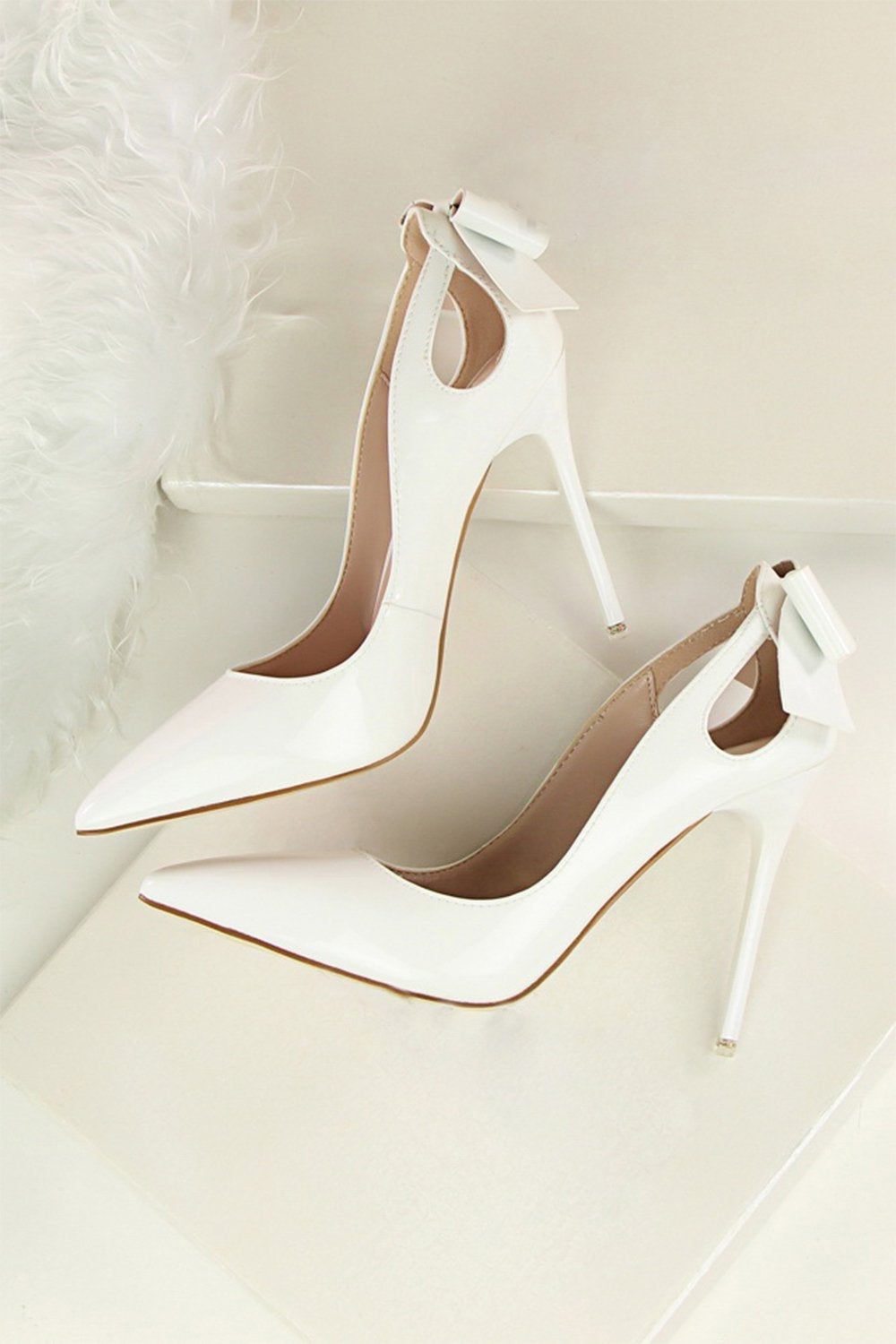 White Pump Prom Heels with Bowkont