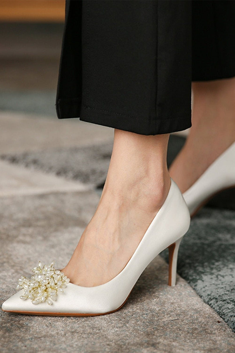 Load image into Gallery viewer, Beaded White Stiletto Pointy Heels